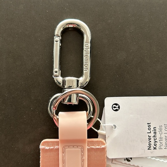 Lululemon Never Lost Keychain - Picture 6 of 6